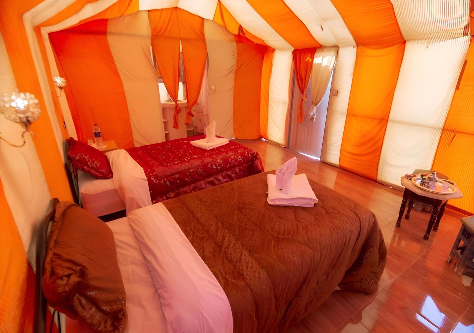 Merzouga Lovely Luxury Camp Luaran gambar