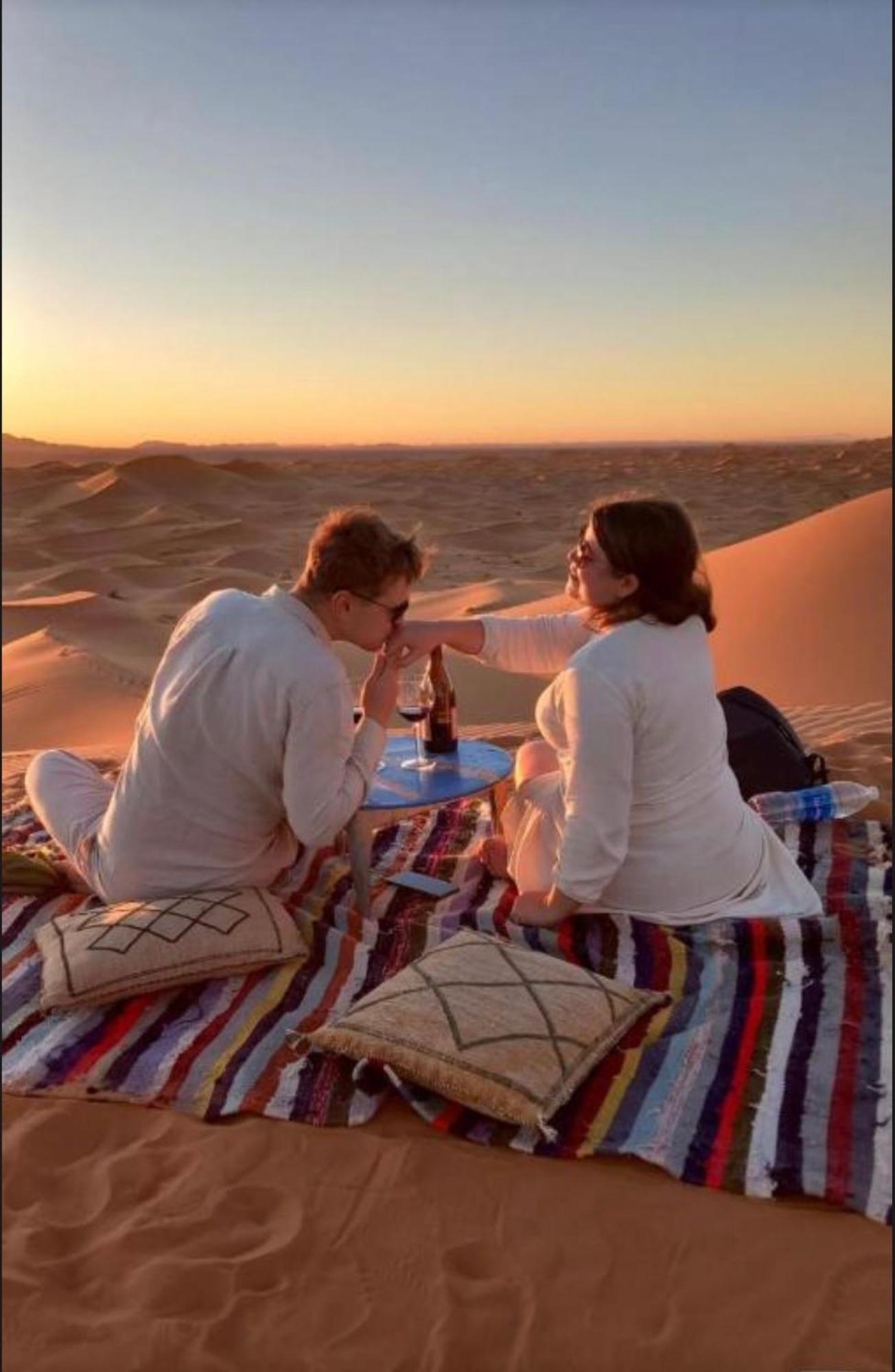 Merzouga Lovely Luxury Camp Luaran gambar